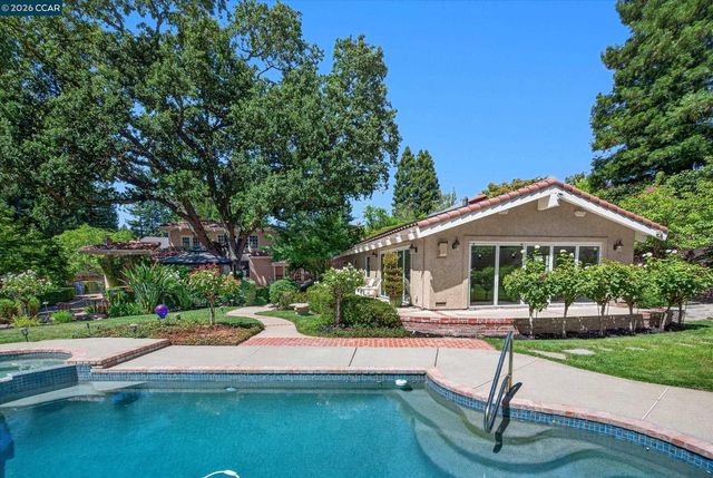 4211 Blackhawk Meadow Pl, Danville, CA 94506