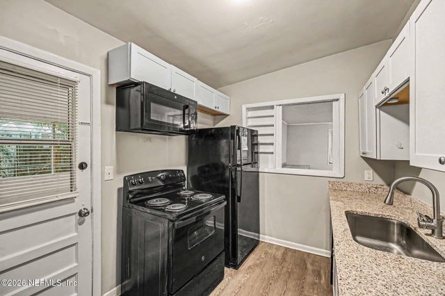 1933 GAMEWELL Road, Jacksonville, FL 32211