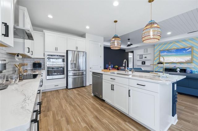 5542 NATIVE HENNA COURT, Sarasota, FL 34238