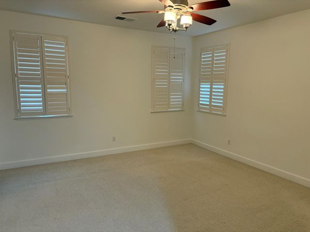 5648 John Runge St, Sacramento, CA 95835