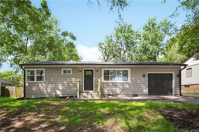 4312 S James Street, Independence, MO 64055