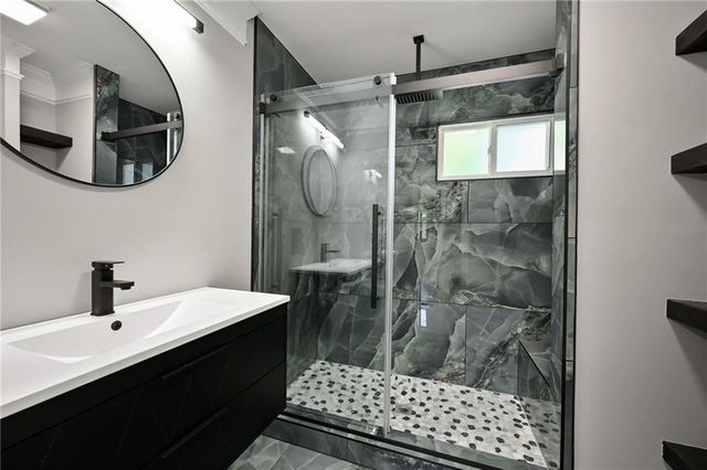 4312 S James Street, Independence, MO 64055