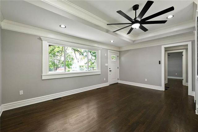 4312 S James Street, Independence, MO 64055