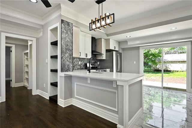 4312 S James Street, Independence, MO 64055