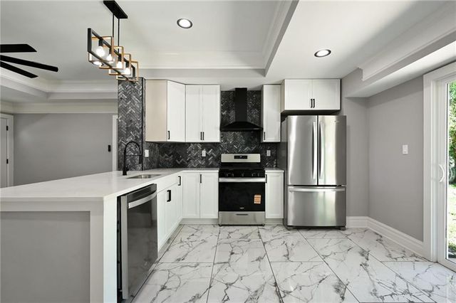 4312 S James Street, Independence, MO 64055