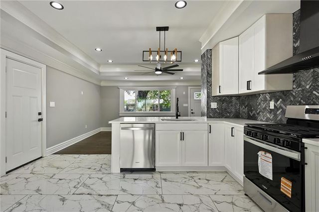 4312 S James Street, Independence, MO 64055