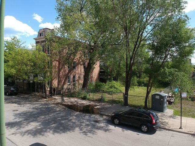 929 W Cullerton Street, Chicago, IL 60608