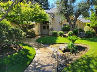 819 E Woodhaven, Fresno, CA 93720