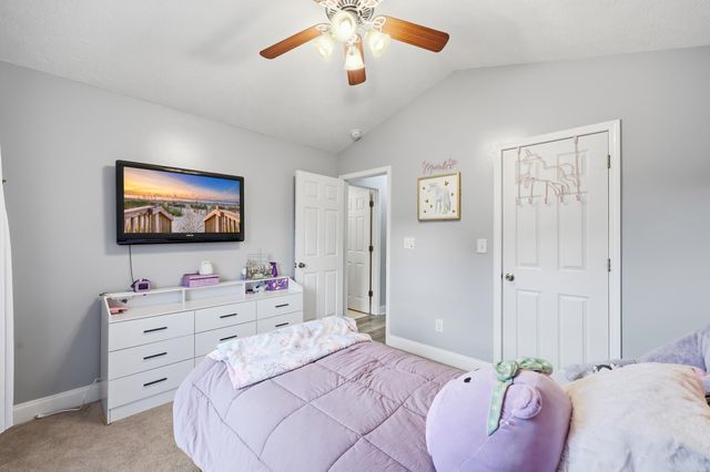 803 Golden Eagle Dr., Conway, SC 29527