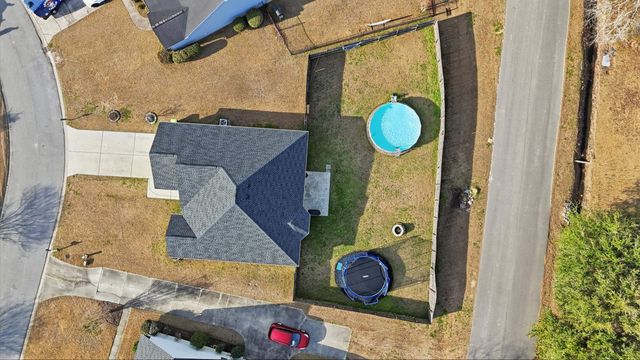 803 Golden Eagle Dr., Conway, SC 29527