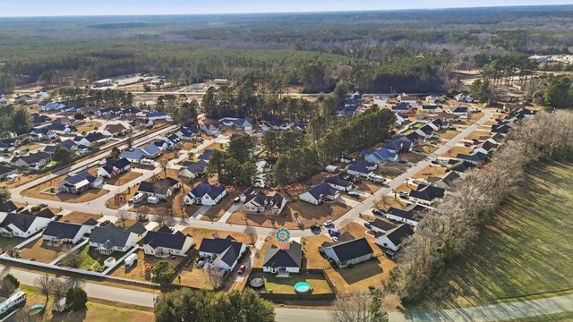 803 Golden Eagle Dr., Conway, SC 29527