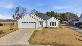 803 Golden Eagle Dr., Conway, SC 29527