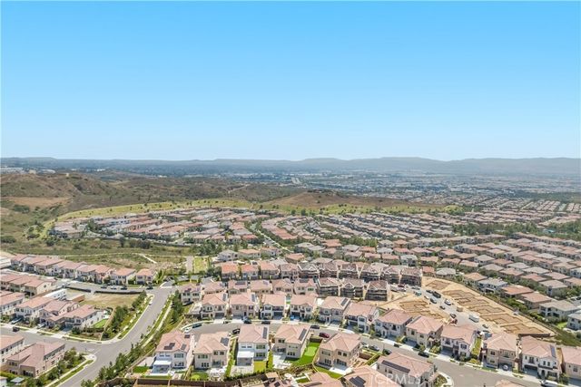 132 Drumbeat, Irvine, CA 92618