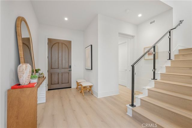 132 Drumbeat, Irvine, CA 92618