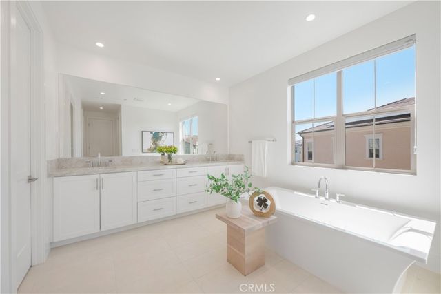 132 Drumbeat, Irvine, CA 92618