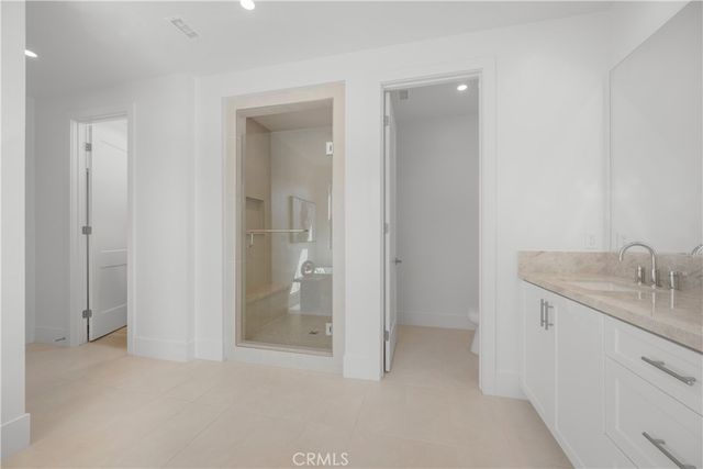 132 Drumbeat, Irvine, CA 92618