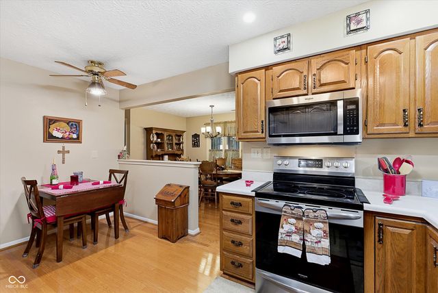 1836 Crystal Bay East Drive, Plainfield, IN 46168