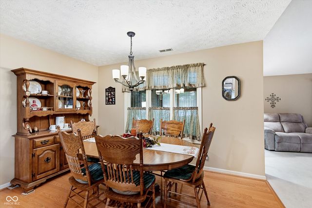 1836 Crystal Bay East Drive, Plainfield, IN 46168