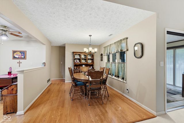 1836 Crystal Bay East Drive, Plainfield, IN 46168