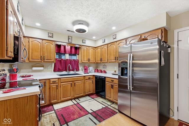 1836 Crystal Bay East Drive, Plainfield, IN 46168