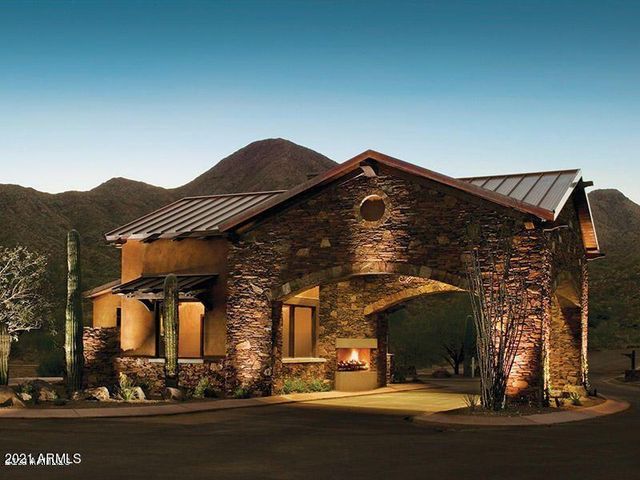 15744 N MOUNTAIN Parkway 224, Fountain Hills, AZ 85268