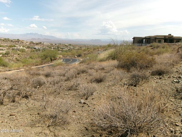 15744 N MOUNTAIN Parkway 224, Fountain Hills, AZ 85268