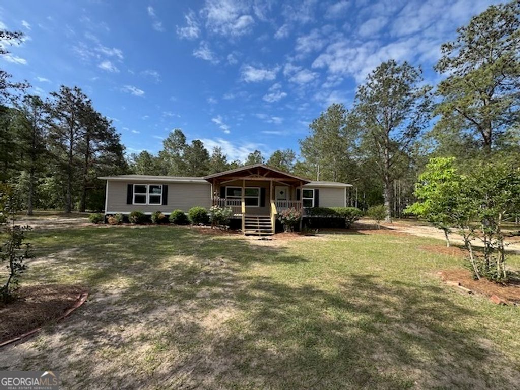 138 Brannon Montgomery Road, Mauk, GA 31058