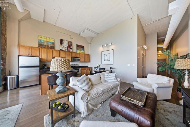 401 W Shoreline Dr Unit 267, Sandusky, OH 44870