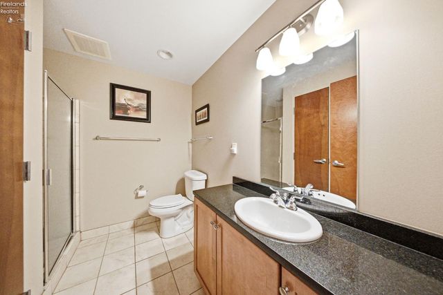 401 W Shoreline Dr Unit 267, Sandusky, OH 44870