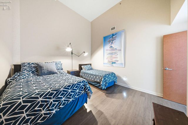 401 W Shoreline Dr Unit 267, Sandusky, OH 44870