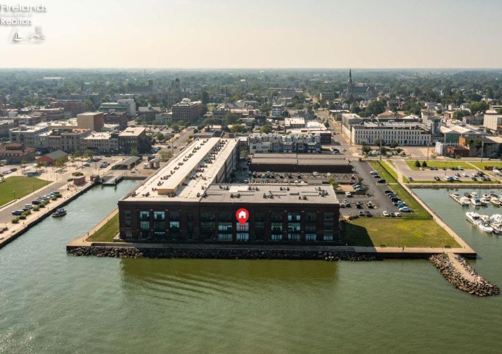 401 W Shoreline Dr Unit 267, Sandusky, OH 44870