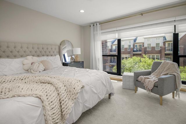 190 Elm Street, Saint Paul, MN 55102