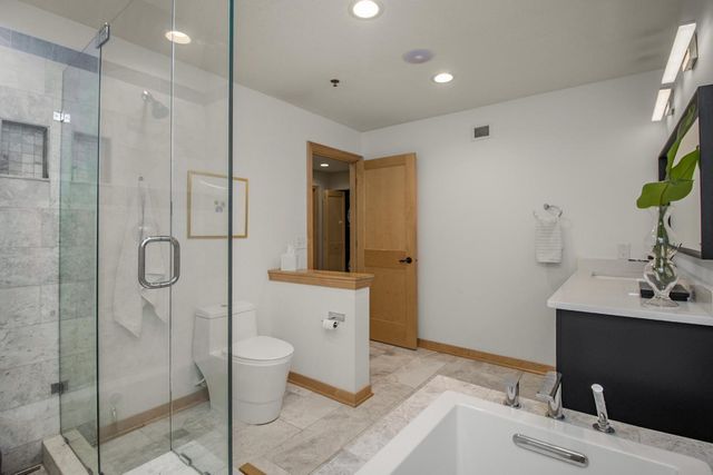 190 Elm Street, Saint Paul, MN 55102