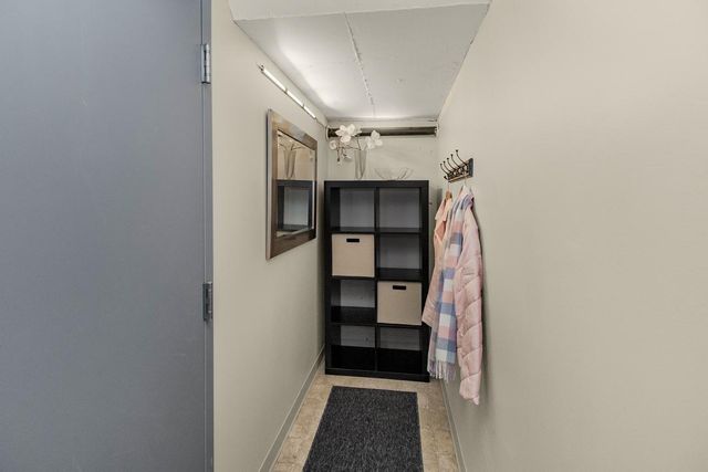 190 Elm Street, Saint Paul, MN 55102