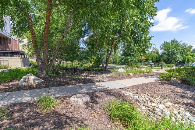 190 Elm Street, Saint Paul, MN 55102