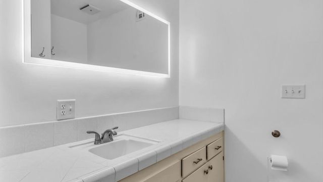 9980 Hoylake Road, Desert Hot Springs, CA 92240