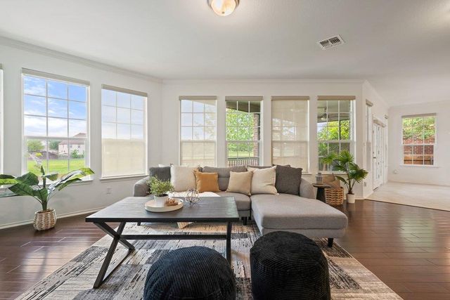 1313 Autumn Sage WAY, Pflugerville, TX 78660