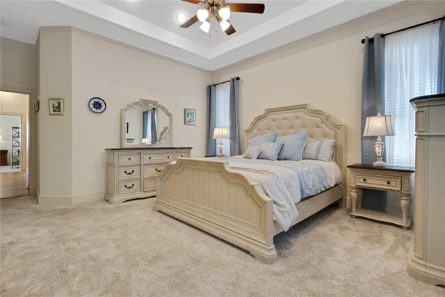 7701 Oak Creek Lane, Denton, TX 76208