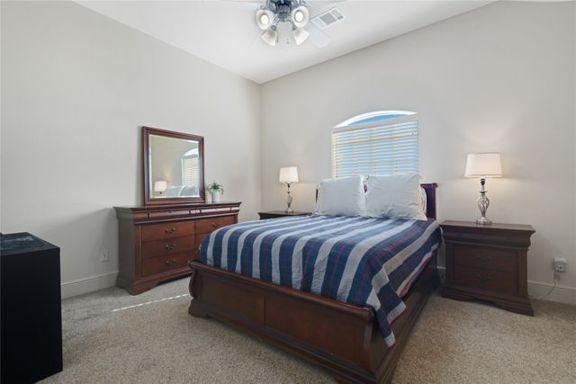 7701 Oak Creek Lane, Denton, TX 76208