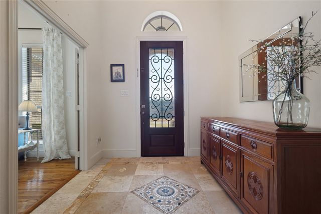 7701 Oak Creek Lane, Denton, TX 76208