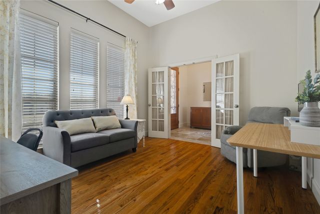 7701 Oak Creek Lane, Denton, TX 76208