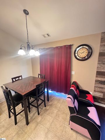 231 Garfield Lane, Simpsonville, SC 29681
