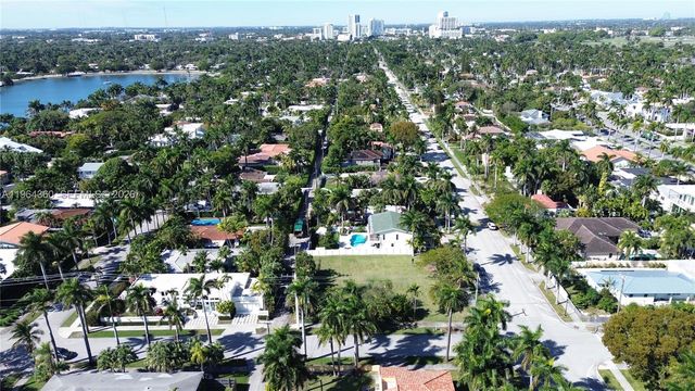 1000 Harrison Street, Hollywood, FL 33019