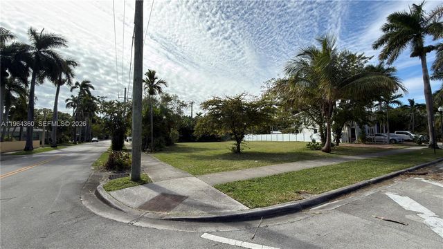 1000 Harrison Street, Hollywood, FL 33019