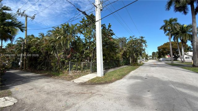 1000 Harrison Street, Hollywood, FL 33019