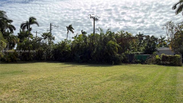 1000 Harrison Street, Hollywood, FL 33019