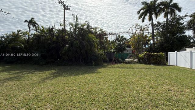 1000 Harrison Street, Hollywood, FL 33019