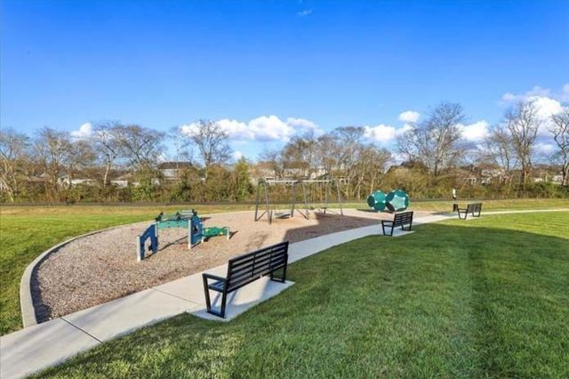 937 Brooklyn Crossing Road, Gallatin, TN 37066