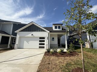 937 Brooklyn Crossing Road, Gallatin, TN 37066