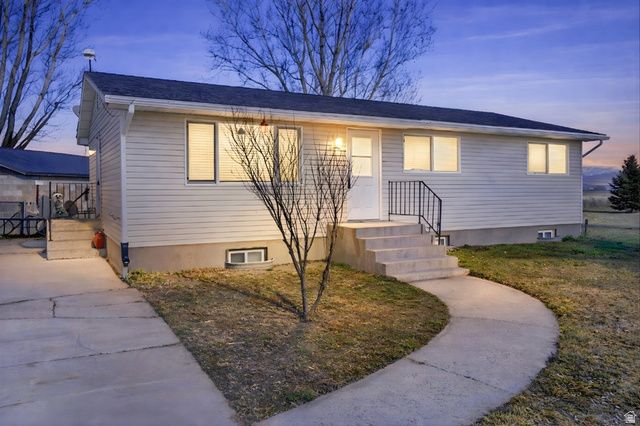 16580 N 5200 W, Garland, UT 84312